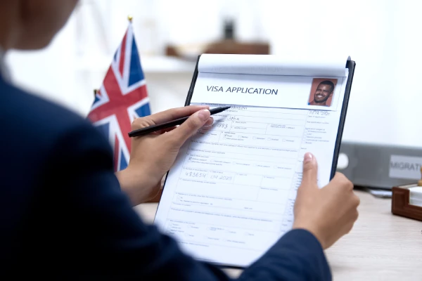 شرایط دریافت انواع ویزای کاری انگلیس ۲۰۲۵ + مدارک لازم شرایط دریافت ویزای Global Talent Visa