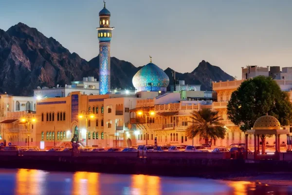 بهترین کشورها برای راه اندازی کسب و کار و کارآفرینی (۱۰ کشور برتر) عمان: مقصدی امن برای کارآفرینی ایرانیان