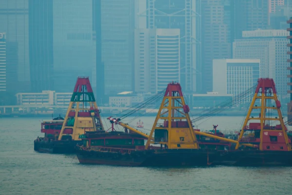 ریسکها و چالشهای صادرات به دبی