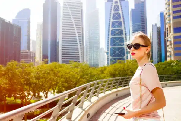 بررسی زندگی در دبی: هزینهها، کار، اقامت و سبک زندگی واقعی سبک زندگی در دبی