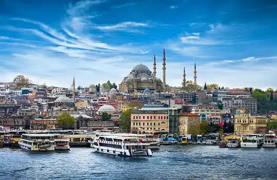 معایب ثبت شرکت در ترکیه | هزینهها، ریسکها و محدودیتهای قانونی معایب ثبت شرکت در ترکیه