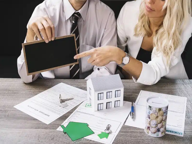 خرید ملک در ترکیه یا قبرس؟ کدام بهتر است؟ محدودیت های اقامت قبرس شمالی
