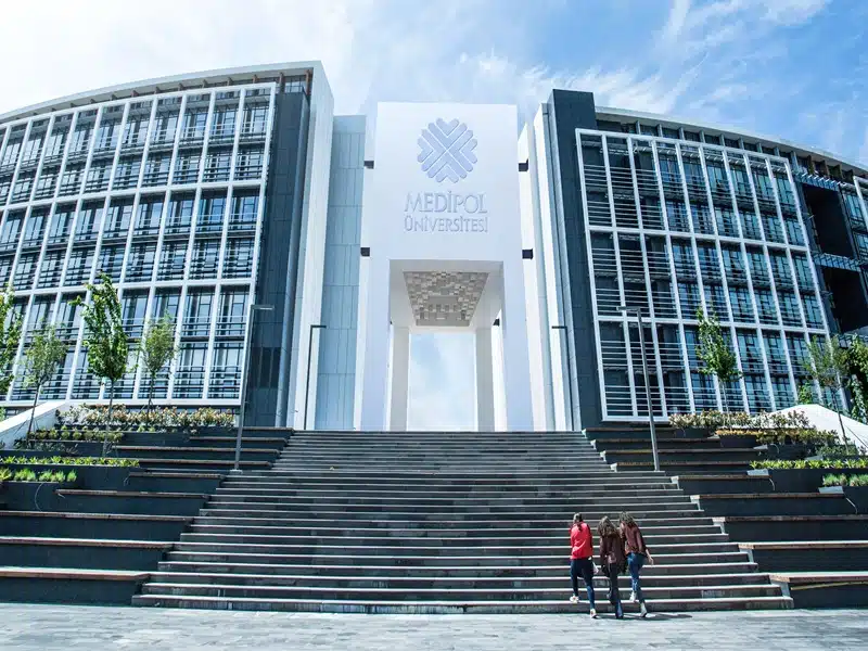 راهنمای انتخاب دانشگاه های مورد تایید وزارت بهداشت ترکیه دانشگاه İstanbul Medipol